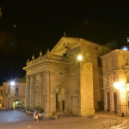 Couette-café Via Del Mare