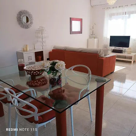 Couette-café Via Del Mare