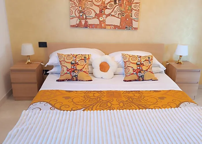 Via Del Mare Bed & Breakfast 4*